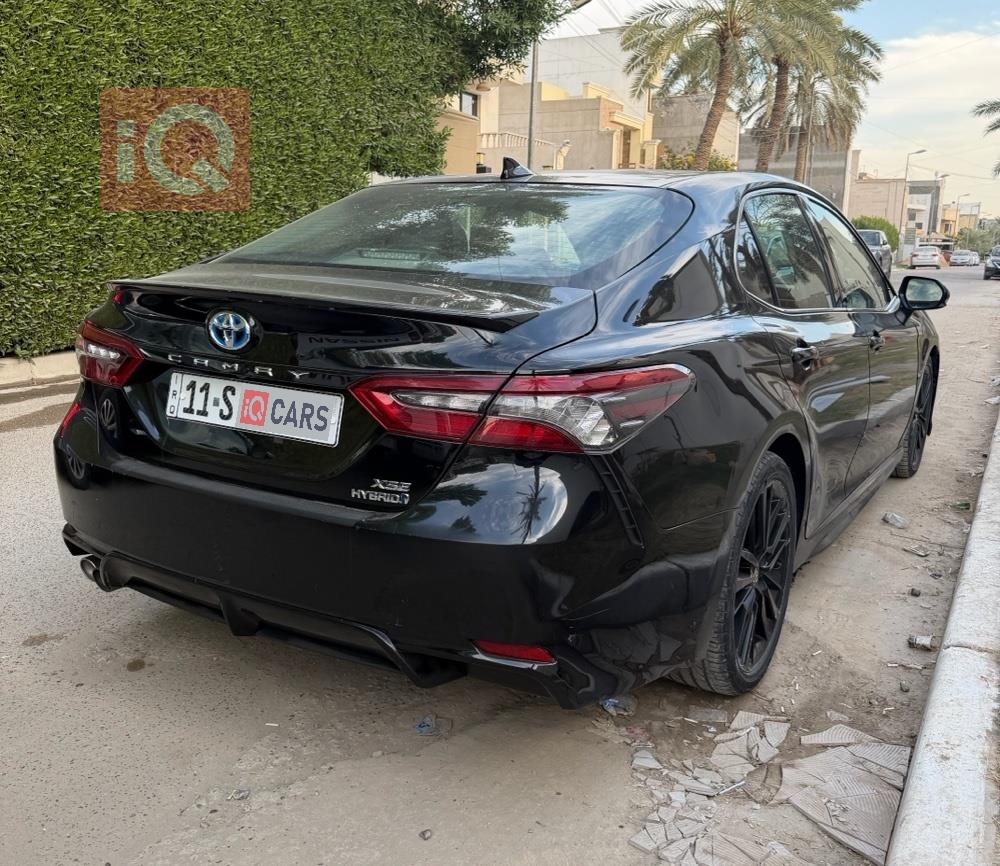 تۆیۆتا کامری